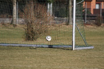 Bild 67 - Frauen Kellinghusen am 26.2.12